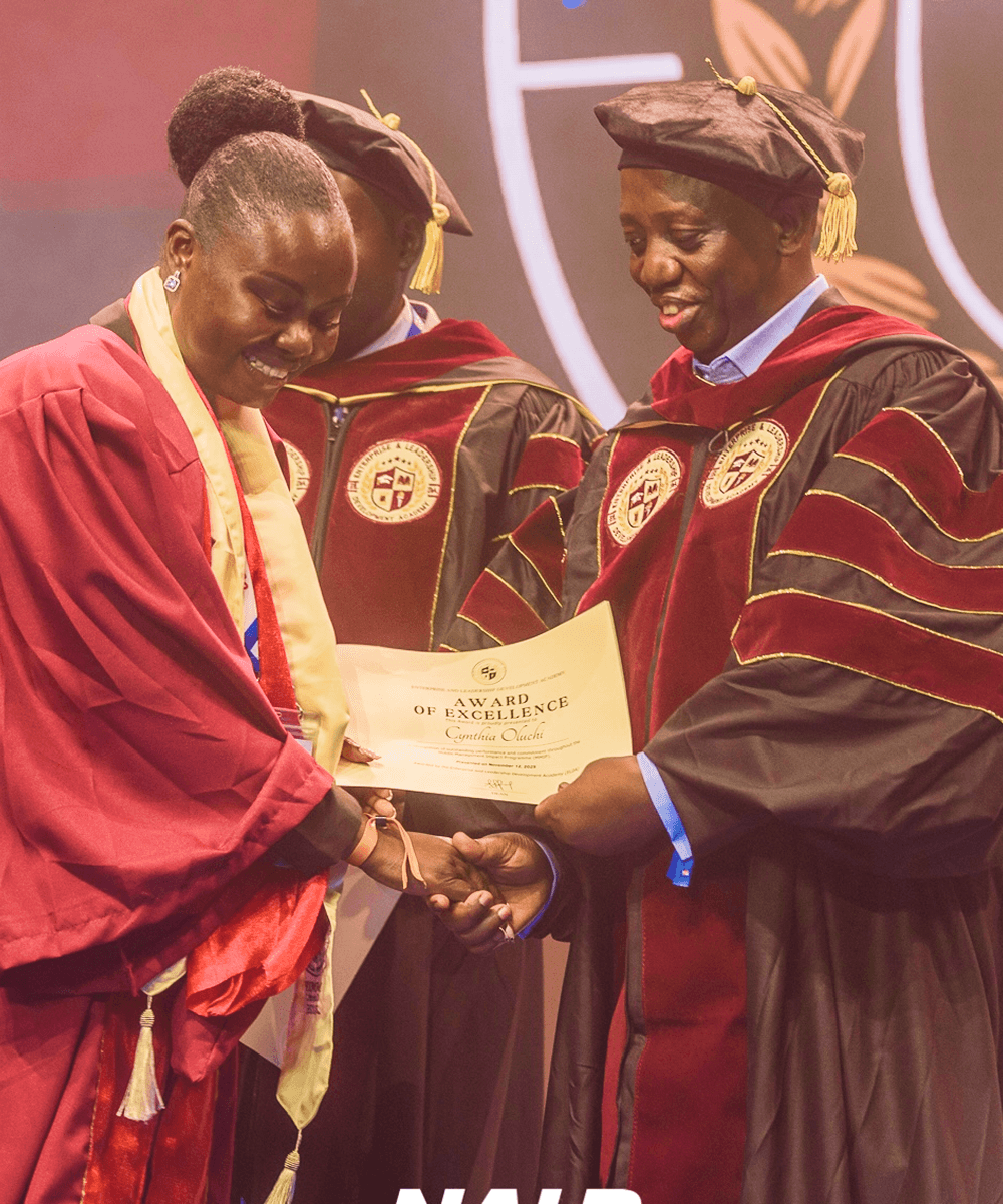 ELDA graduate receiving an award